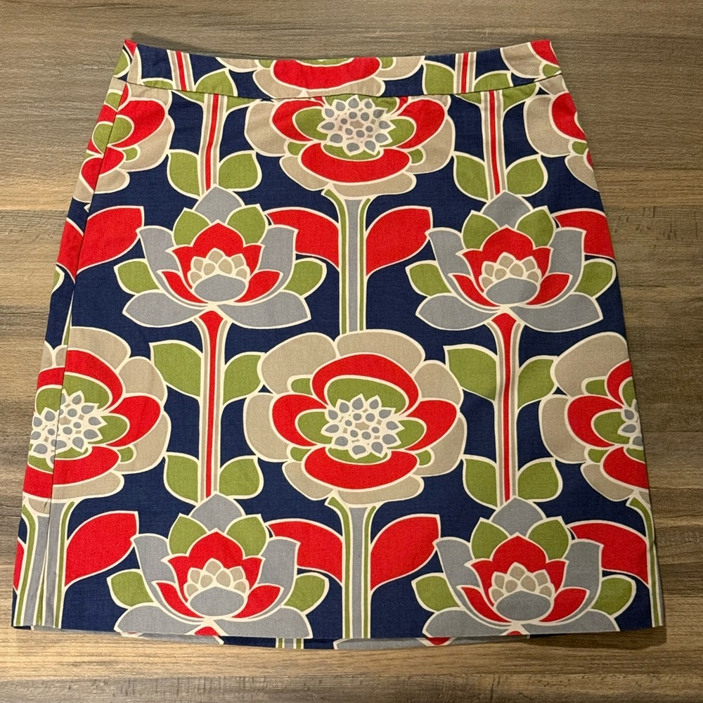 Boden Red and Taupe Floral Pencil Skirt, Women’s size 10
